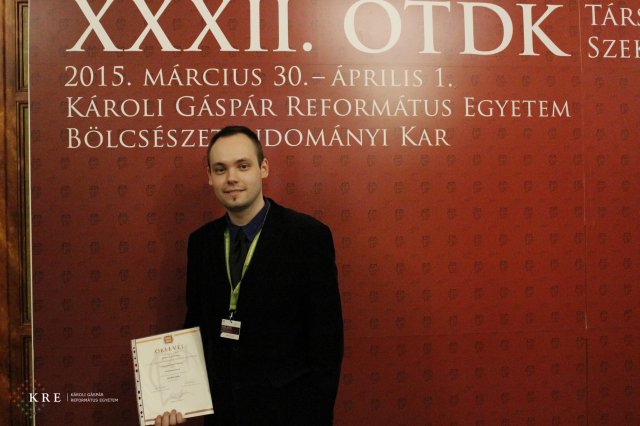 OTDK fal előtt készült képek